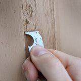 Nite-Ize DoohicKey EDC Keychain Pocket Tool with Gate-clip loves to scrape